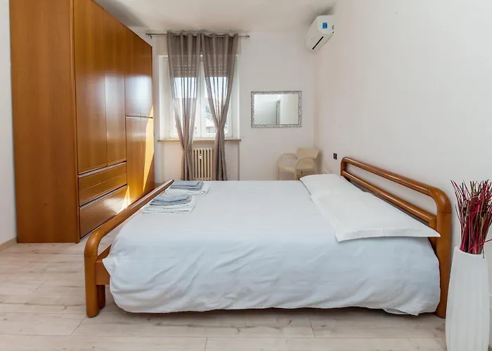 Bicocca Modern Flat
