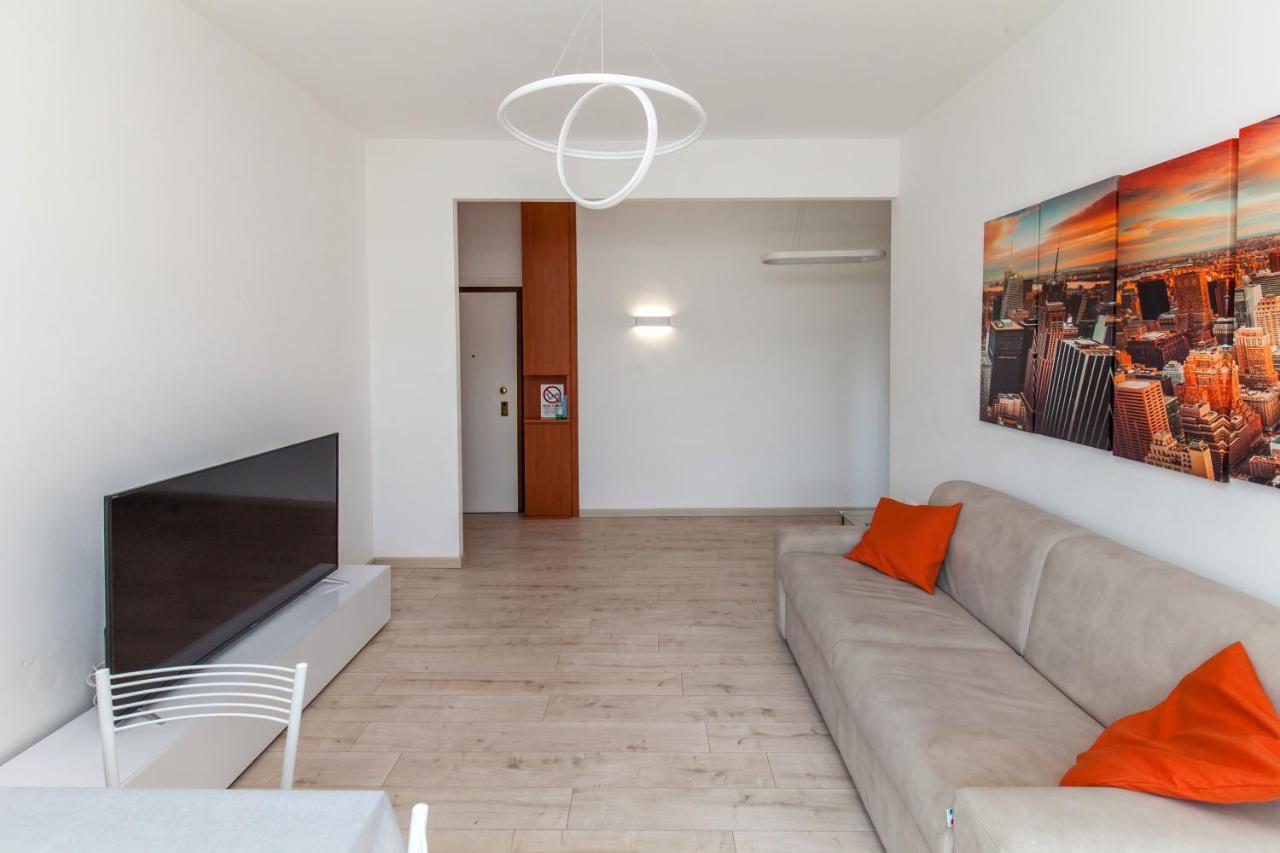 Apartment Bicocca Modern Flat *